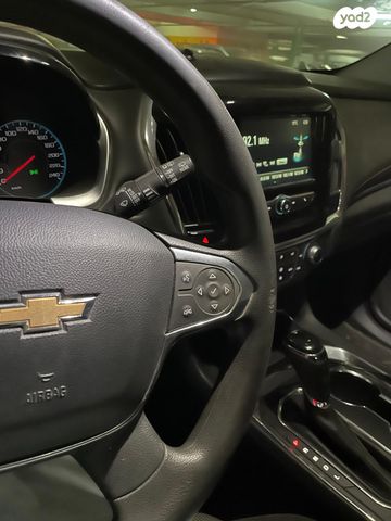 שברולט טראוורס