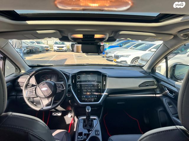 סובארו קרוסטרק