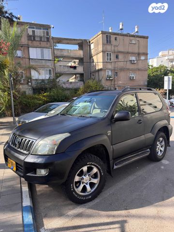 טויוטה לנד קרוזר