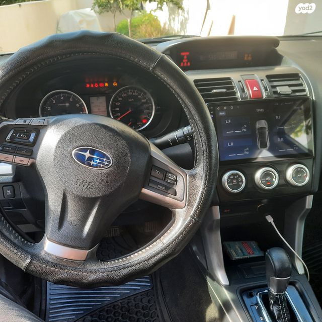 סובארו פורסטר