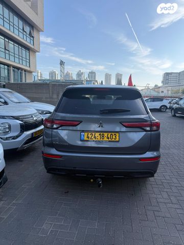 מודעת רכב מיצובישי אאוטלנדר 1