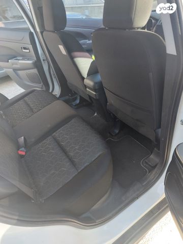 מיצובישי ASX