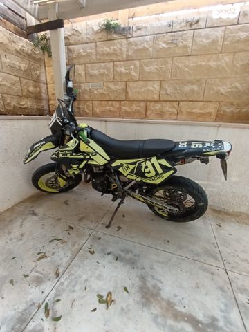 סוזוקי DRZ400SM