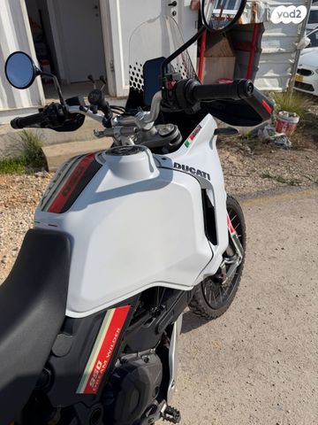 מודעת רכב דוקאטי Desert X 