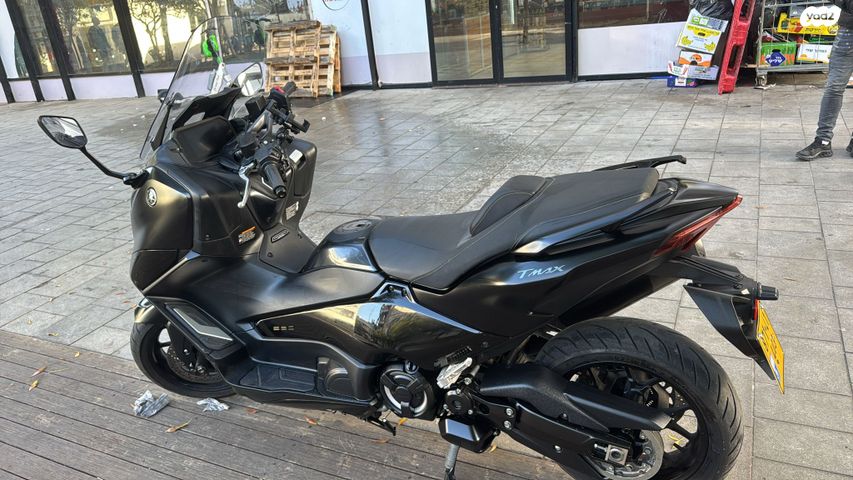 ימאהה TMAX 560 Tech	