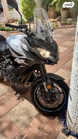 קאוואסאקי Versys 650