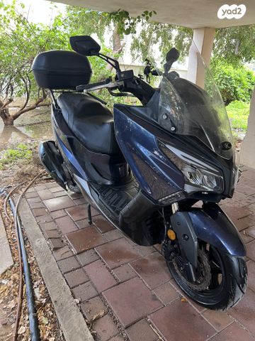 מודעת רכב קימקו איקס-טאון 250I