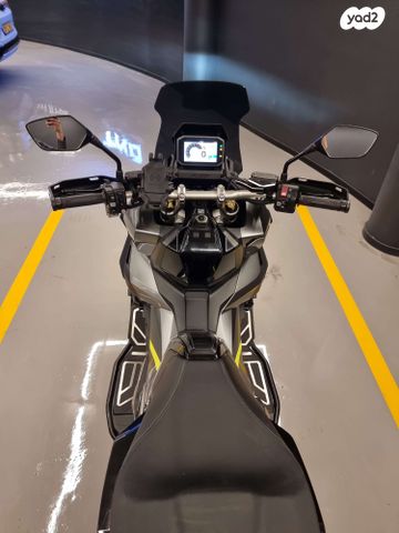 הונדה X-ADV750