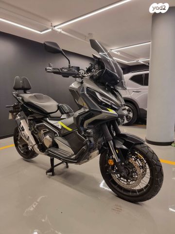 הונדה X-ADV750