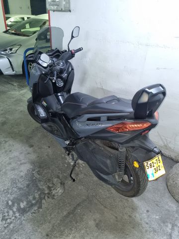 ימאהה X-MAX 300