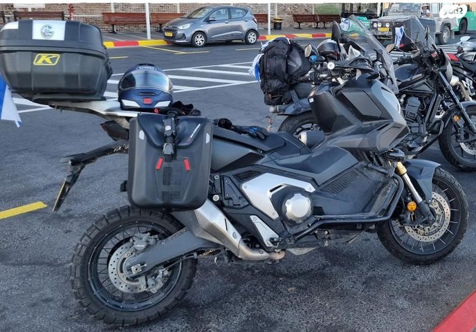 מודעת רכב הונדה X-ADV750