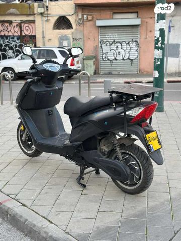 בליץ מוטורס - קטנועים חשמליים B3000X