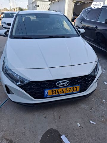 מודעת רכב יונדאי i20