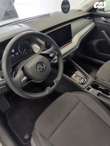 סקודה אוקטביה 