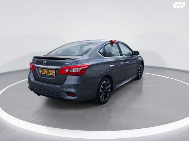 ניסאן סנטרה