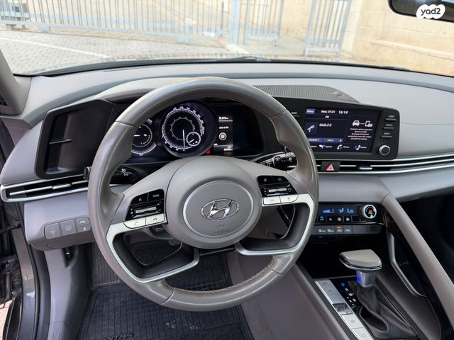 יונדאי אלנטרה