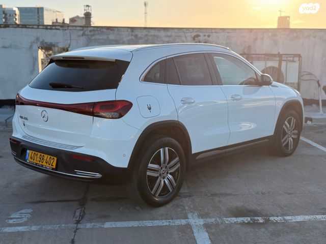 מרצדס-בנץ EQA