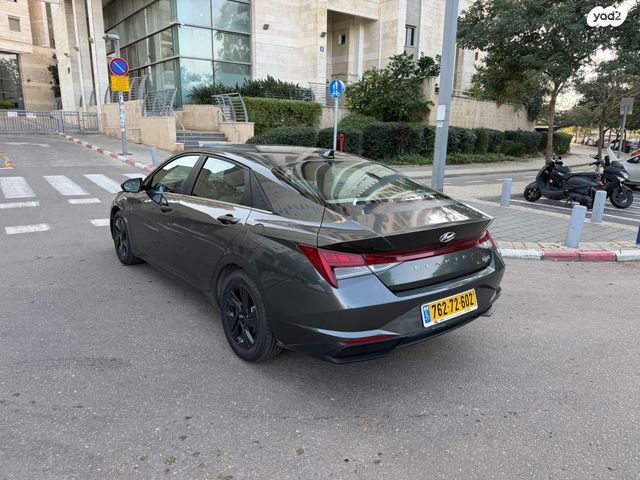 יונדאי אלנטרה