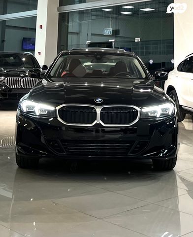 מודעת רכב ב מ וו סדרה 3