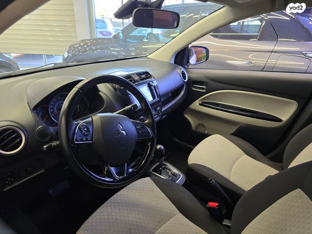 מיצובישי ספייס סטאר