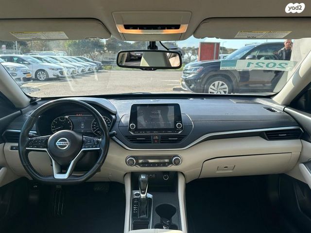 ניסאן אלטימה