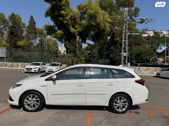 טויוטה אוריס