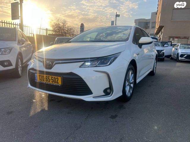 מודעת רכב טויוטה קורולה