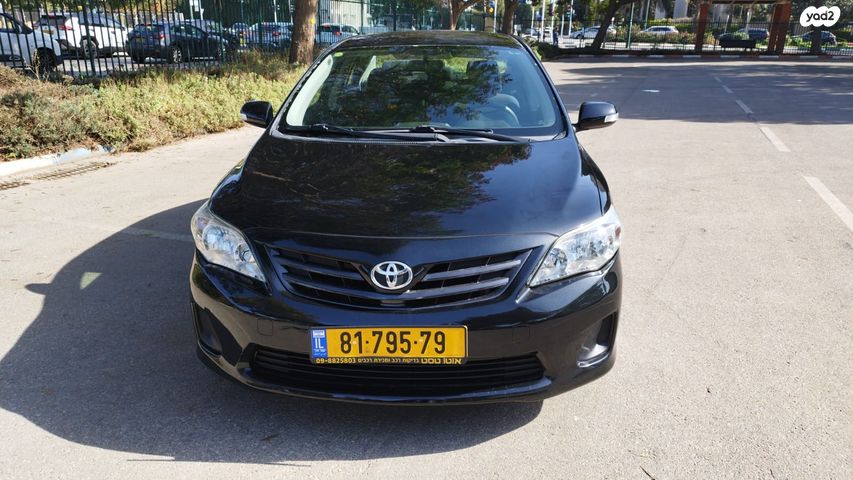 טויוטה קורולה