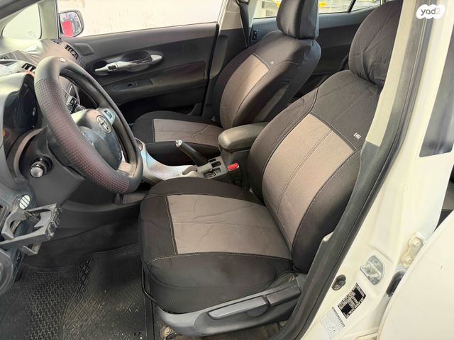 טויוטה אוריס