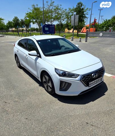 יונדאי איוניק