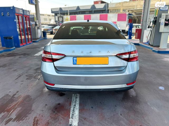 סקודה סופרב