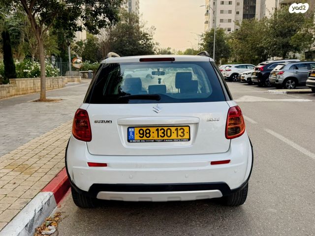 סוזוקי SX4