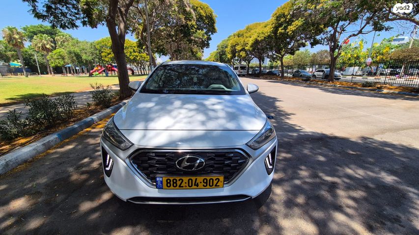 מודעת רכב יונדאי איוניק