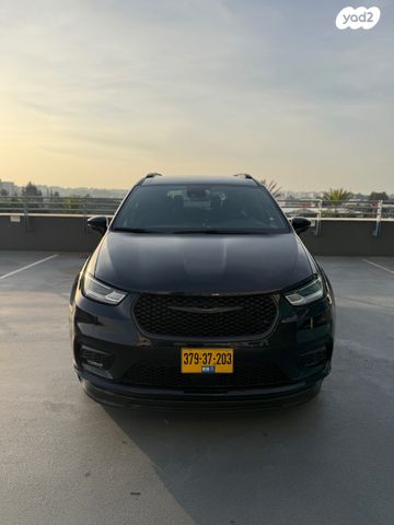 קרייזלר פסיפיקה