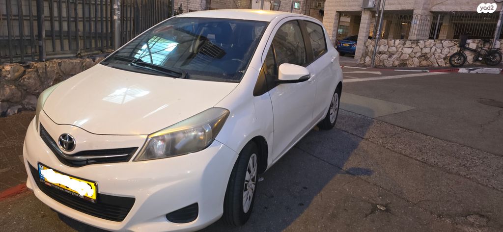 מודעת רכב טויוטה יאריס