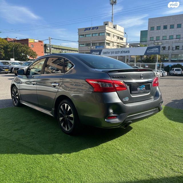 ניסאן סנטרה