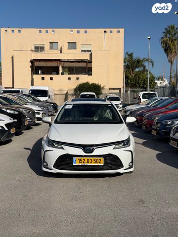 מודעת רכב טויוטה קורולה