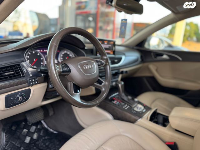 אאודי A6