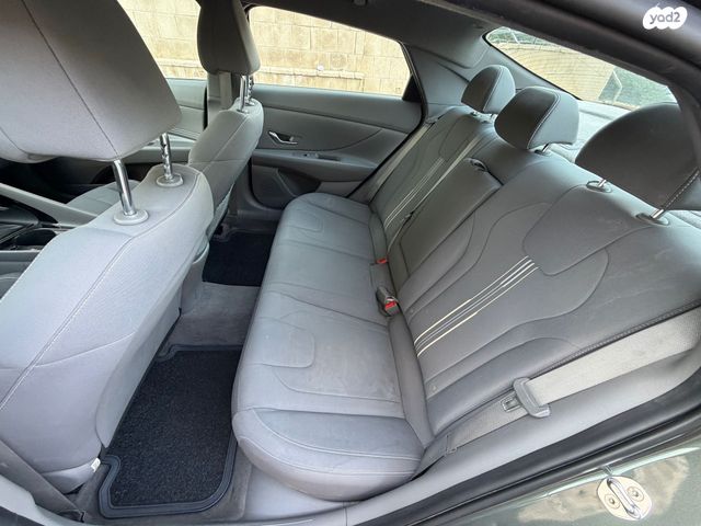 יונדאי אלנטרה