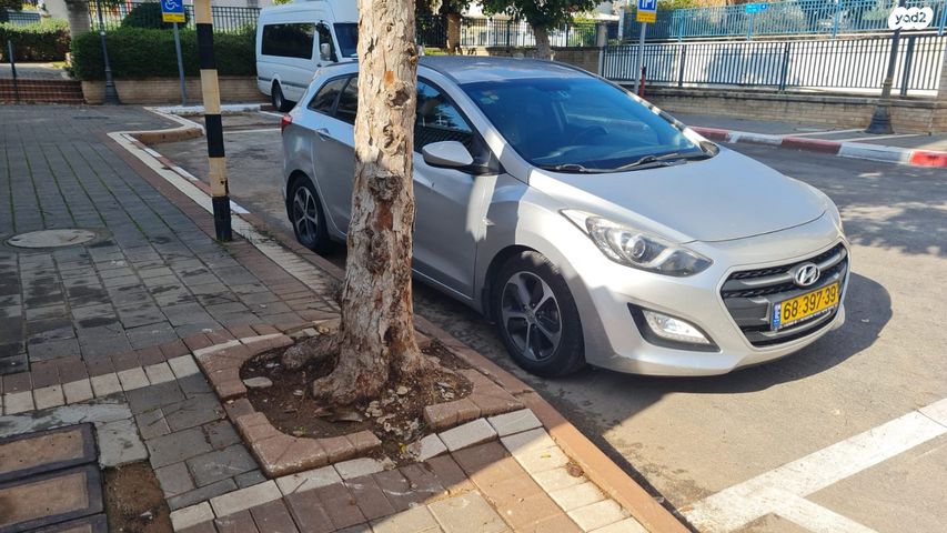 מודעת רכב יונדאי i30