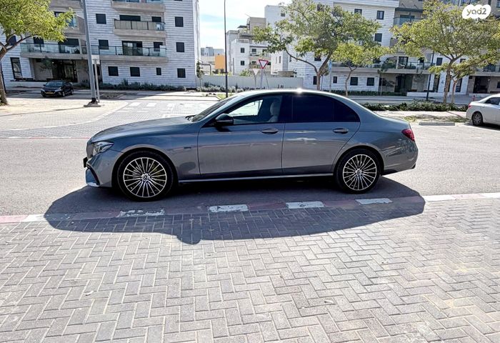 מרצדס-בנץ E-class