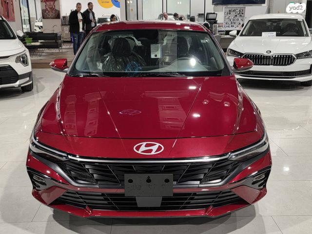 יונדאי אלנטרה