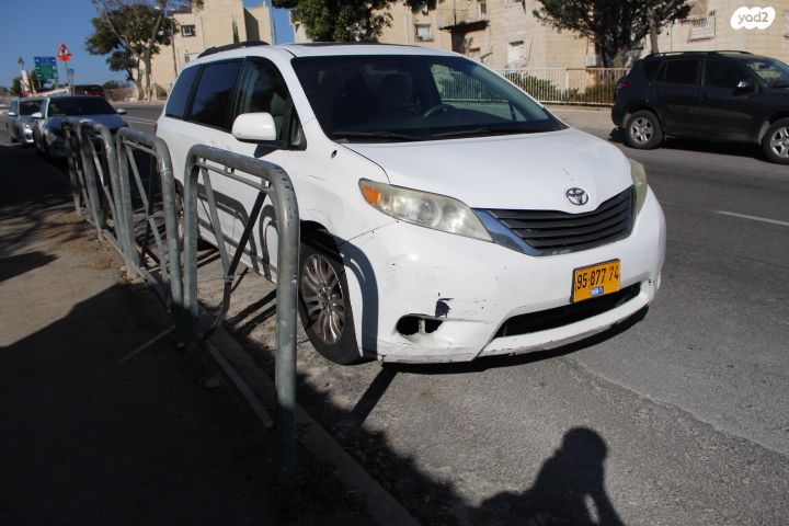 טויוטה סיינה