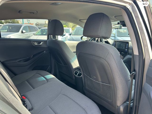 יונדאי איוניק