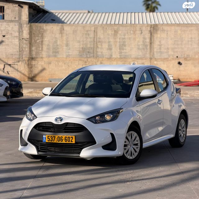 מודעת רכב טויוטה יאריס