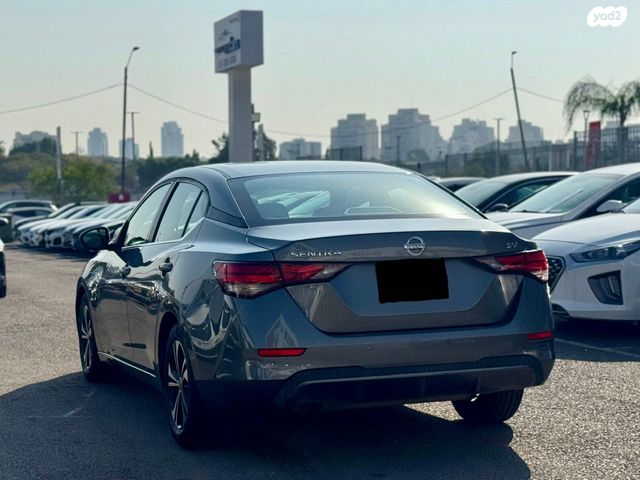ניסאן סנטרה