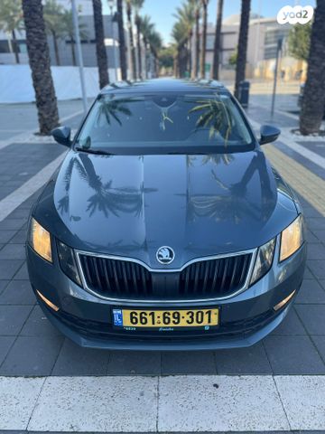 סקודה אוקטביה 
