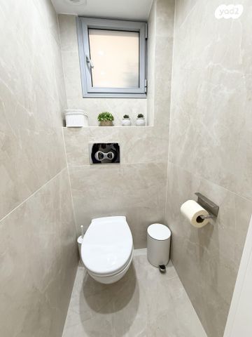 דירה, שער ציון 10, קרית שרת מערב, חולון