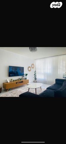 אליהו נחייסי 1