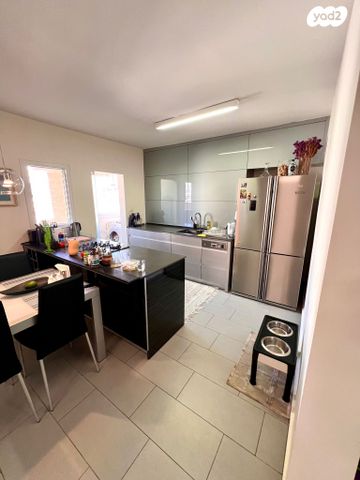 דופלקס, לסקוב 3, בן גוריון, חולון